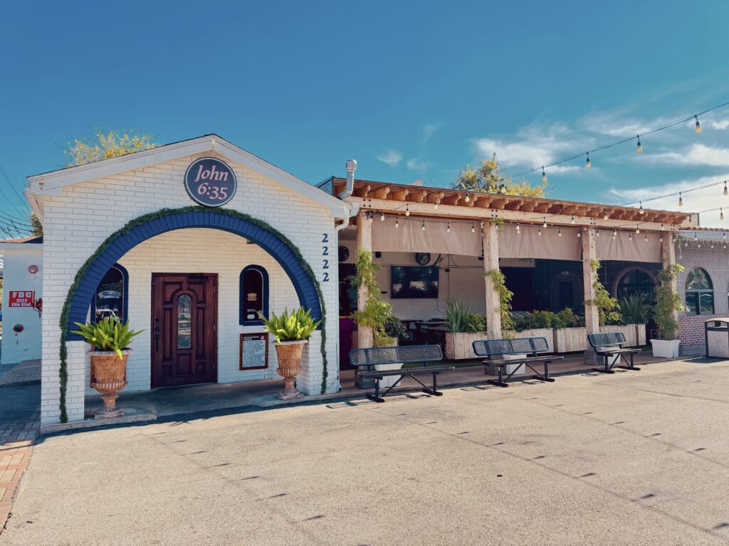 Tony's Mexican Restaurant entrance view